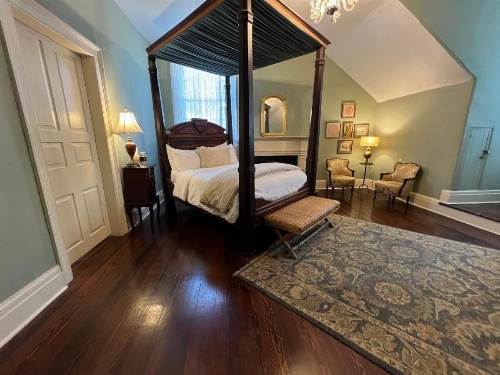 The Myrtles image 32